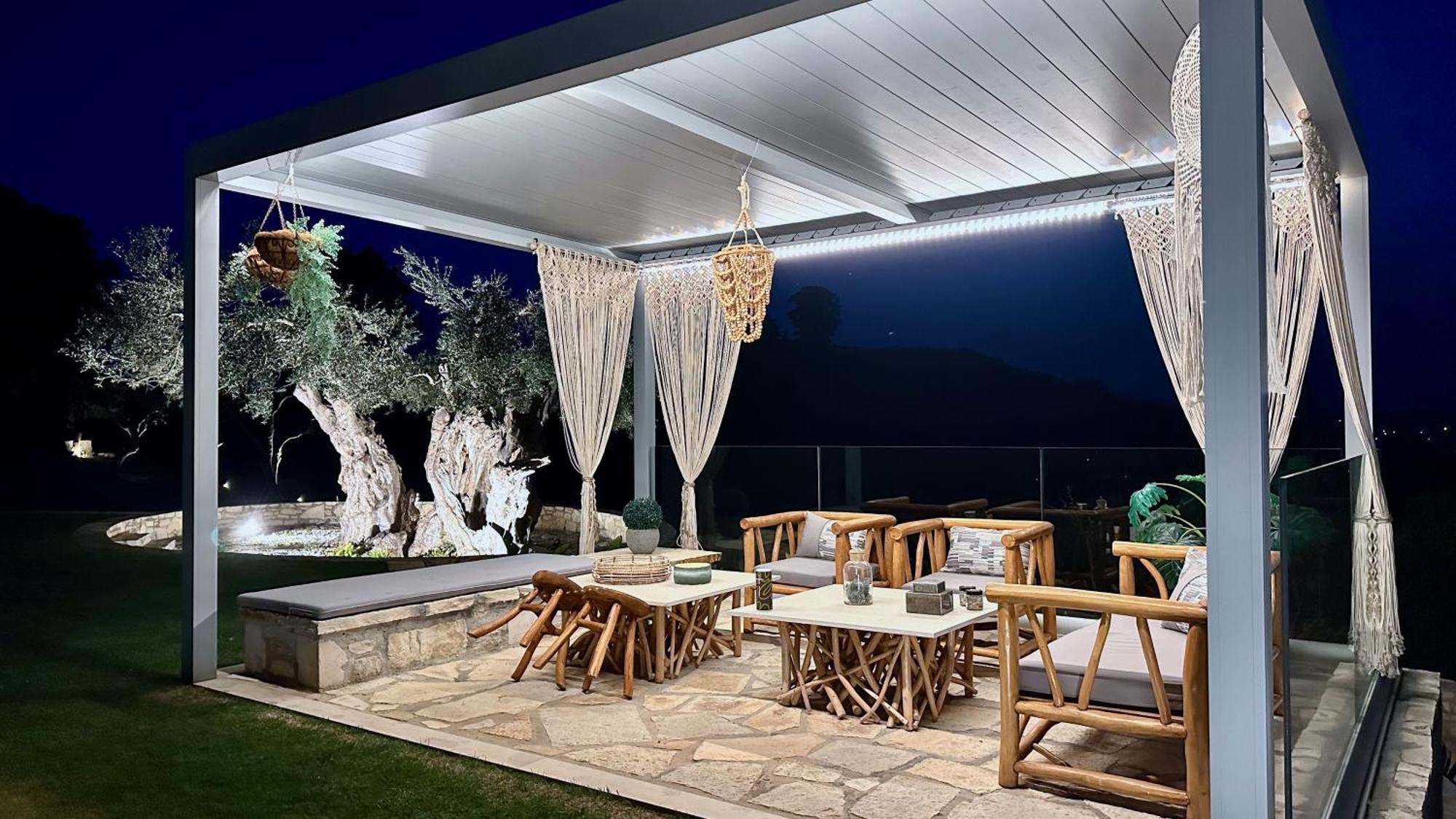 Olivenest Chania Executive Villa Perivólia Exterior foto
